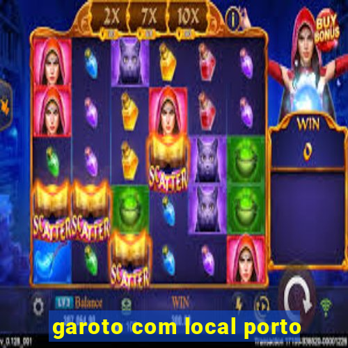 garoto com local porto